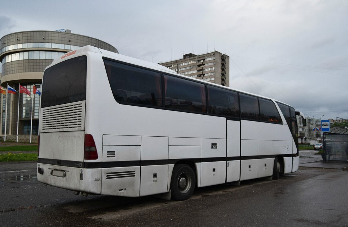 Заказ и аренда Mercedes-Benz О403 с водителем в Нижнем Тагиле -  тагильский-автобус